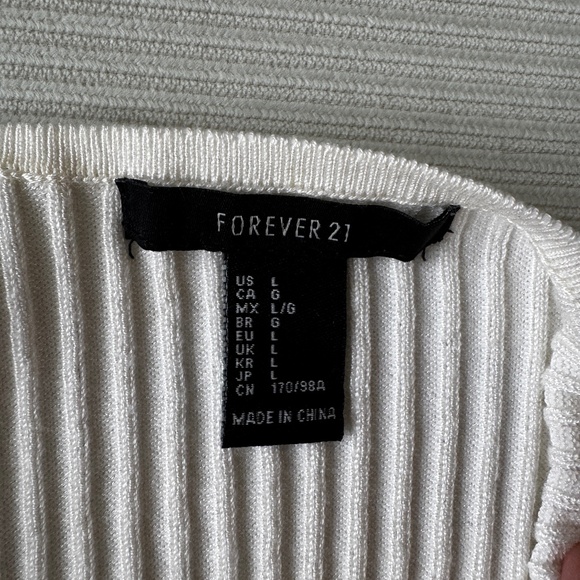 FOREVER 21 Knit Cropped Tank - Size L - Picture 3 of 4